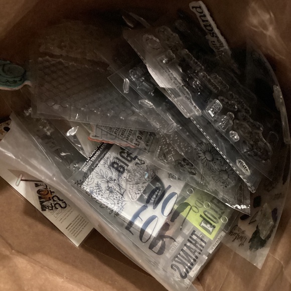 Bundles of clear/rubber stamps - Picture 5 of 5